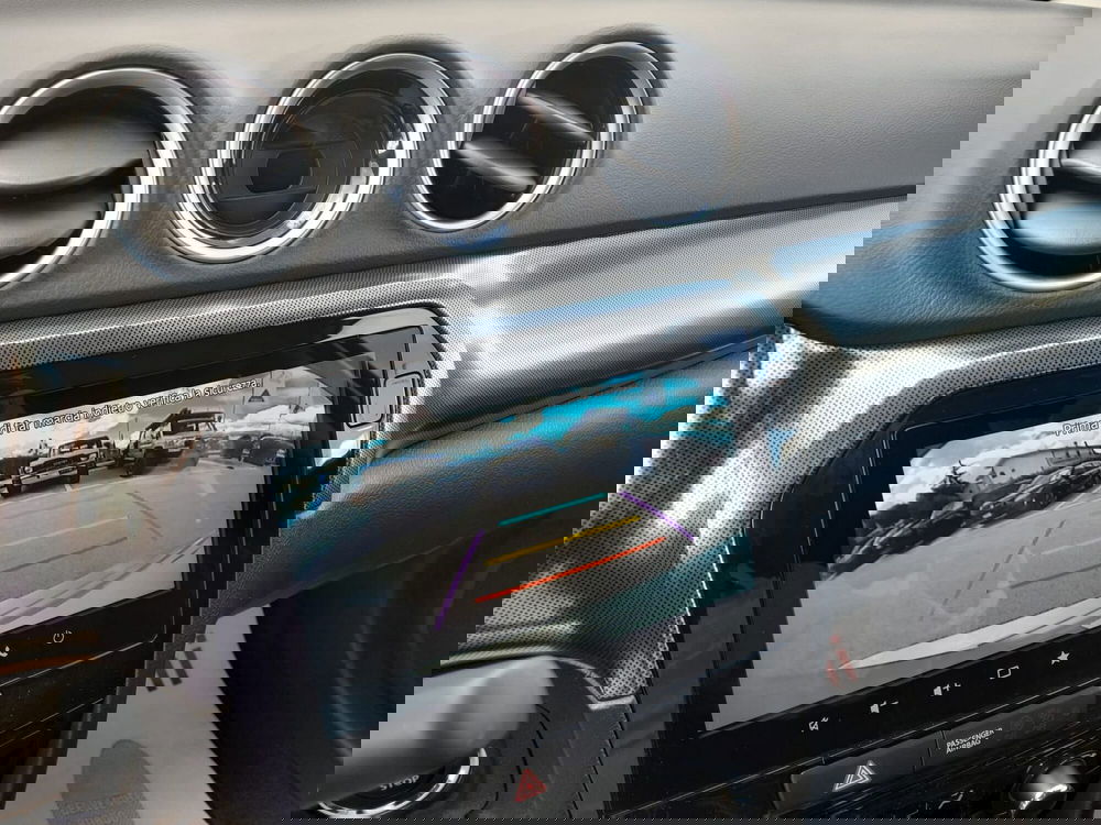 Suzuki Vitara nuova a L'Aquila (6)