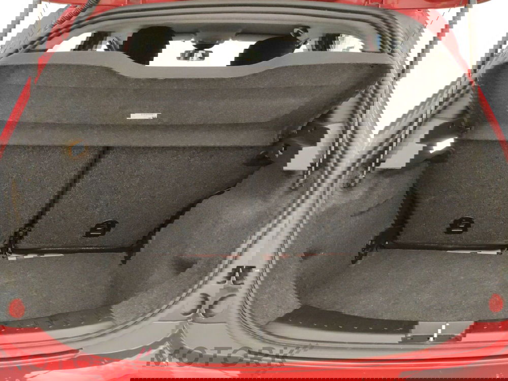 Lancia Ypsilon usata a Varese (9)