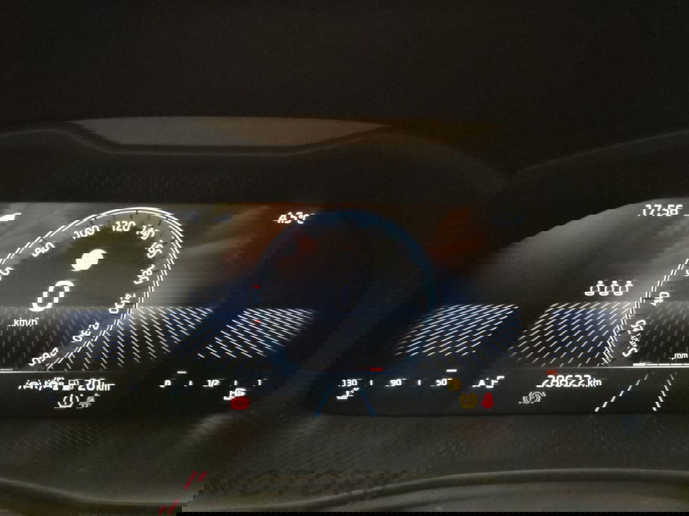 Skoda Kamiq usata a Varese (13)