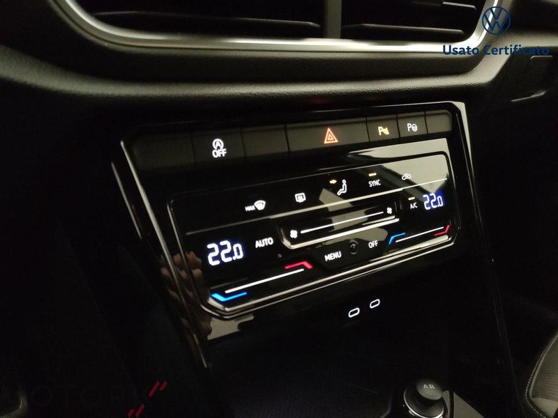 Volkswagen T-Roc usata a Varese (14)