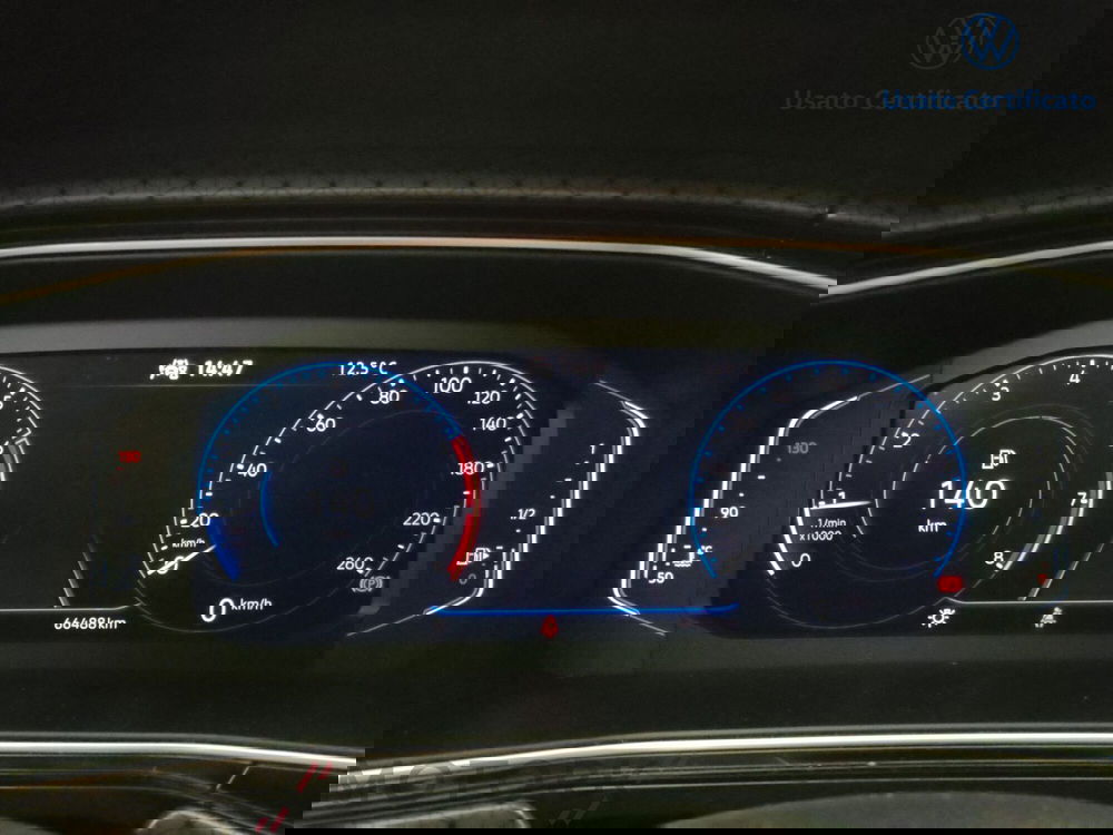 Volkswagen T-Cross usata a Varese (13)