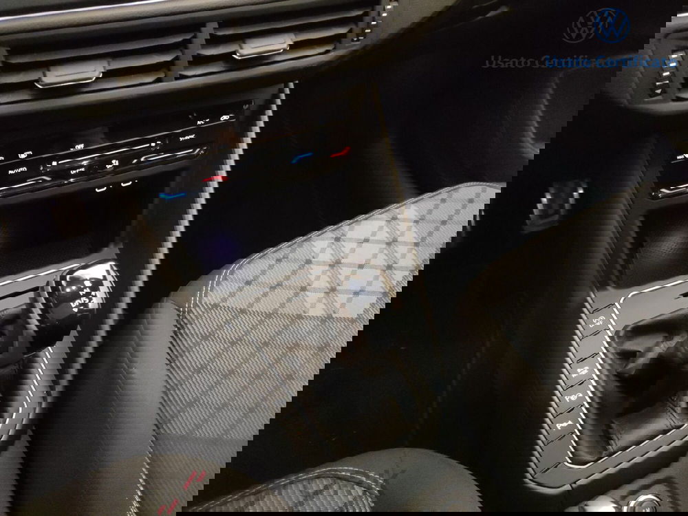 Volkswagen Taigo usata a Varese (15)