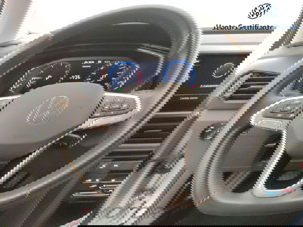 Volkswagen T-Cross usata a Varese (14)