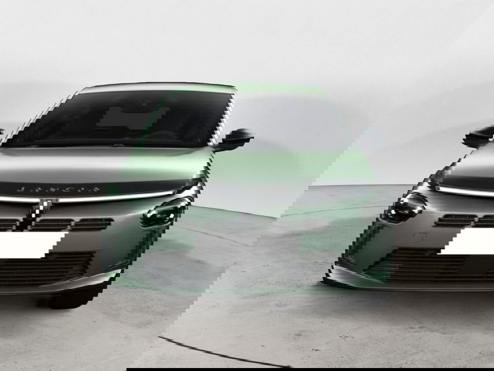 Lancia Ypsilon nuova a Caserta