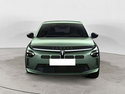 Lancia Ypsilon 1.2 mhev HF Line 110cv e-dct nuova a Parete