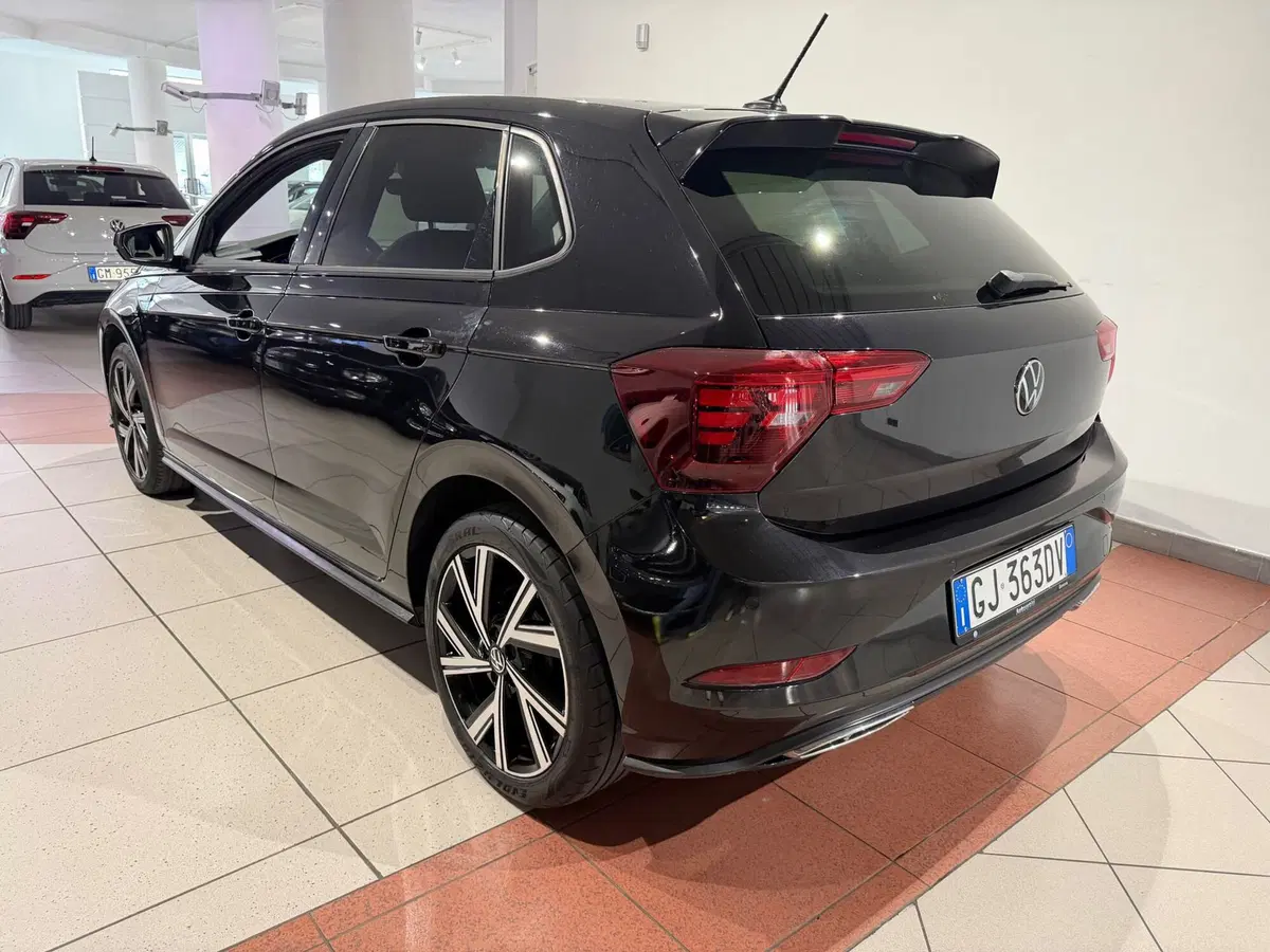 Volkswagen Polo usata a Genova (3)
