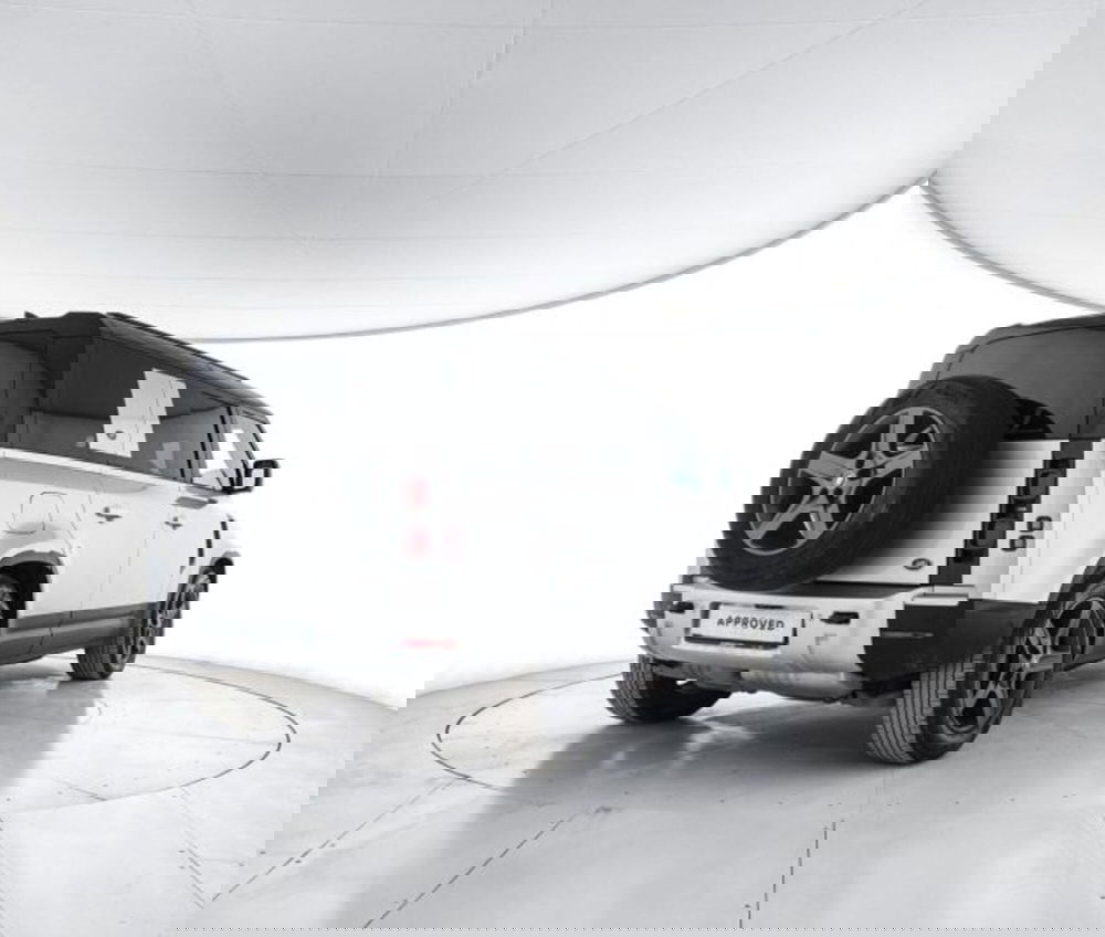 Land Rover Defender usata a Perugia (2)