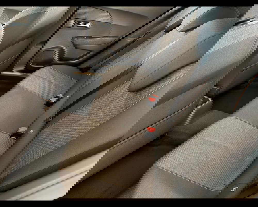 Peugeot 2008 nuova a Alessandria (16)