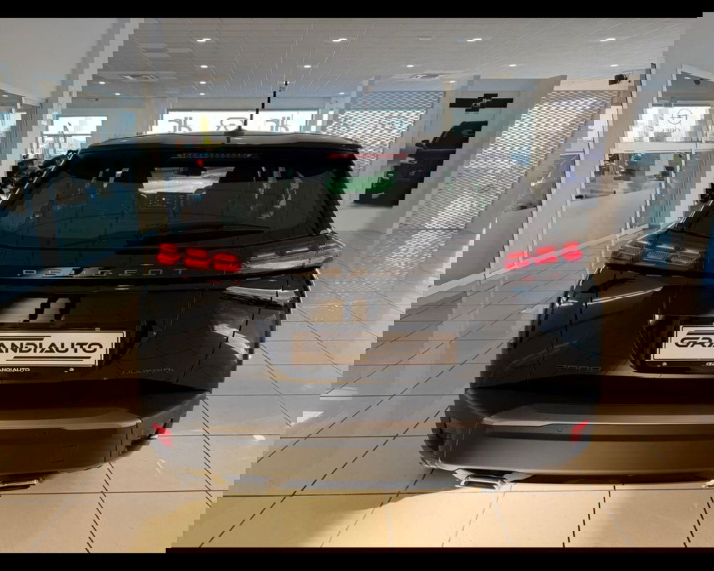 Peugeot 2008 nuova a Alessandria (4)