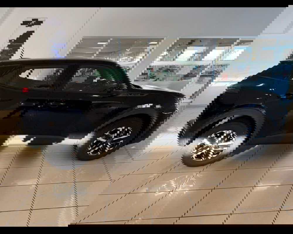 Peugeot 2008 nuova a Alessandria (5)