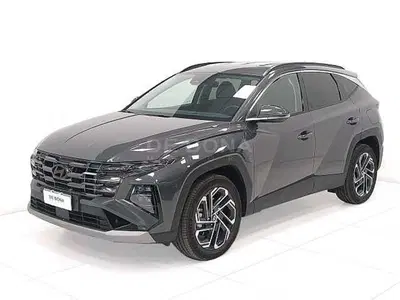 Hyundai Tucson 1.6 hev Exellence 2wd 239cv auto del 2025 usata a Vicenza