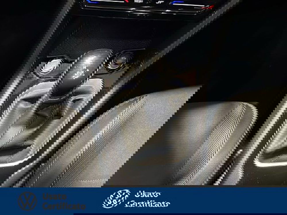 Volkswagen T-Roc usata a Vicenza (11)