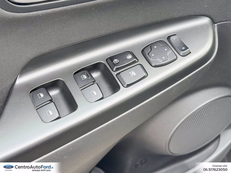 Hyundai Kona usata a Roma (19)