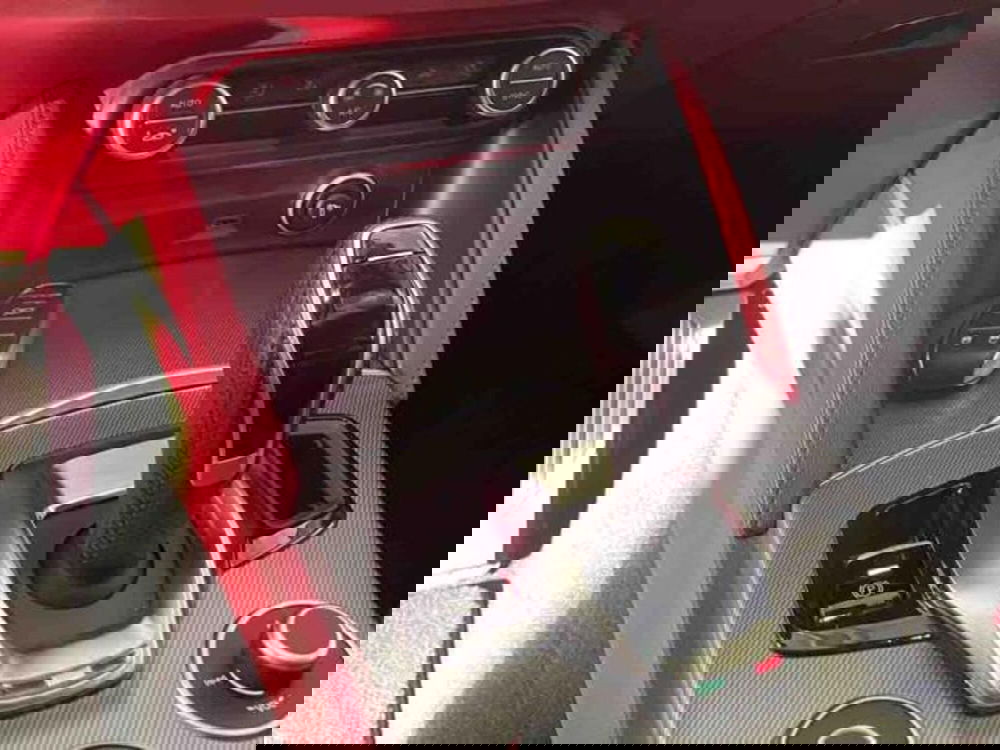 Alfa Romeo Stelvio usata a Torino (7)