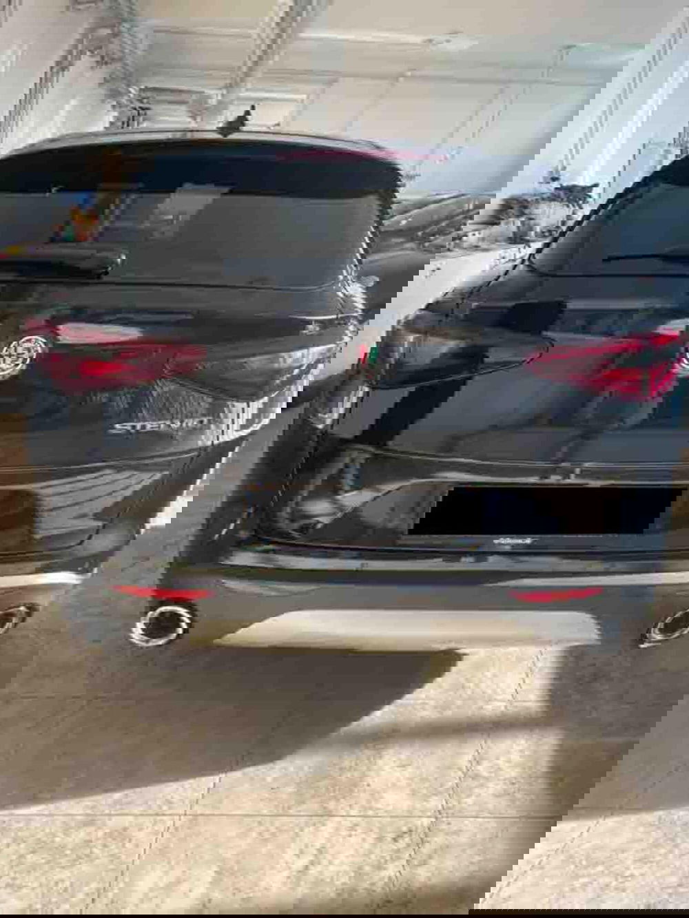 Alfa Romeo Stelvio usata a Torino (2)