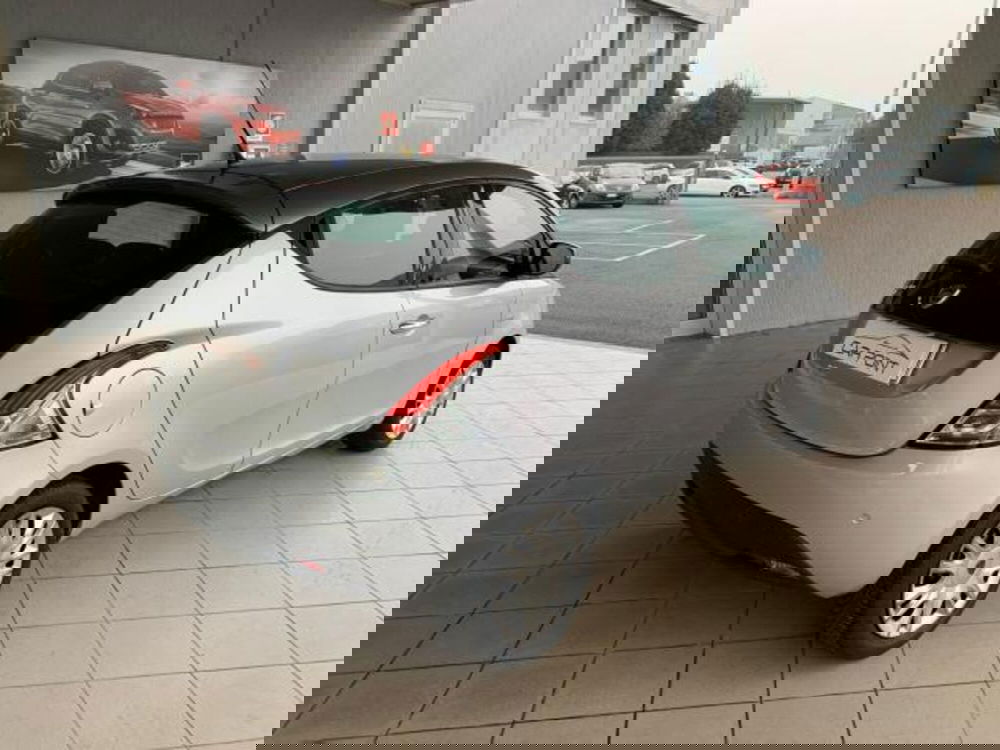 Lancia Ypsilon usata a Trieste (5)