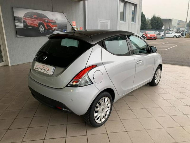 Lancia Ypsilon usata a Trieste (5)