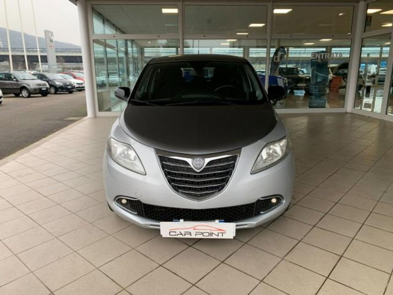 Lancia Ypsilon usata a Trieste (8)
