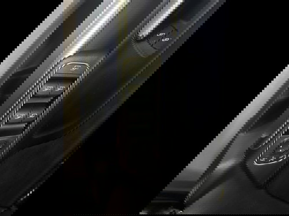 Mercedes-Benz GLB usata a Siena (7)