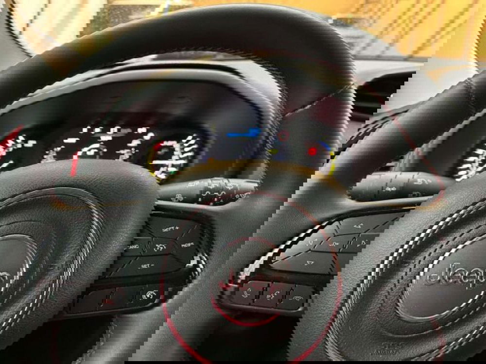 Jeep Renegade usata a Firenze (15)