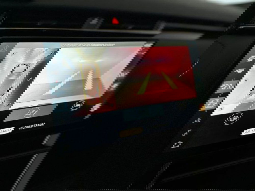 Land Rover Range Rover Velar usata a Modena (10)