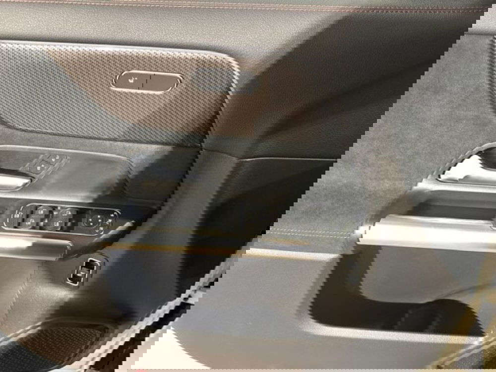 Mercedes-Benz GLA SUV nuova a Bologna (10)