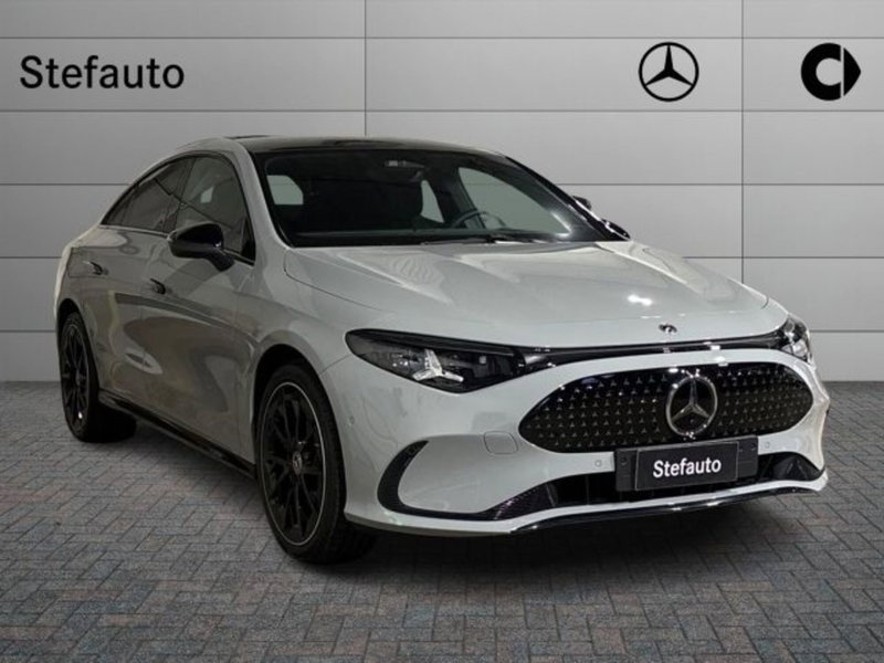 Mercedes-Benz CLA Shooting Brake nuova a Bologna
