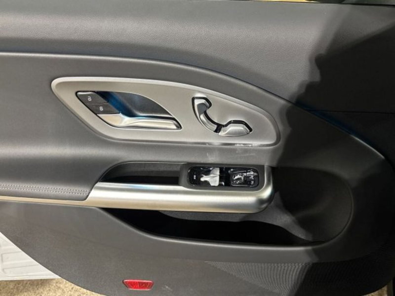 Mercedes-Benz CLA Shooting Brake nuova a Bologna (10)