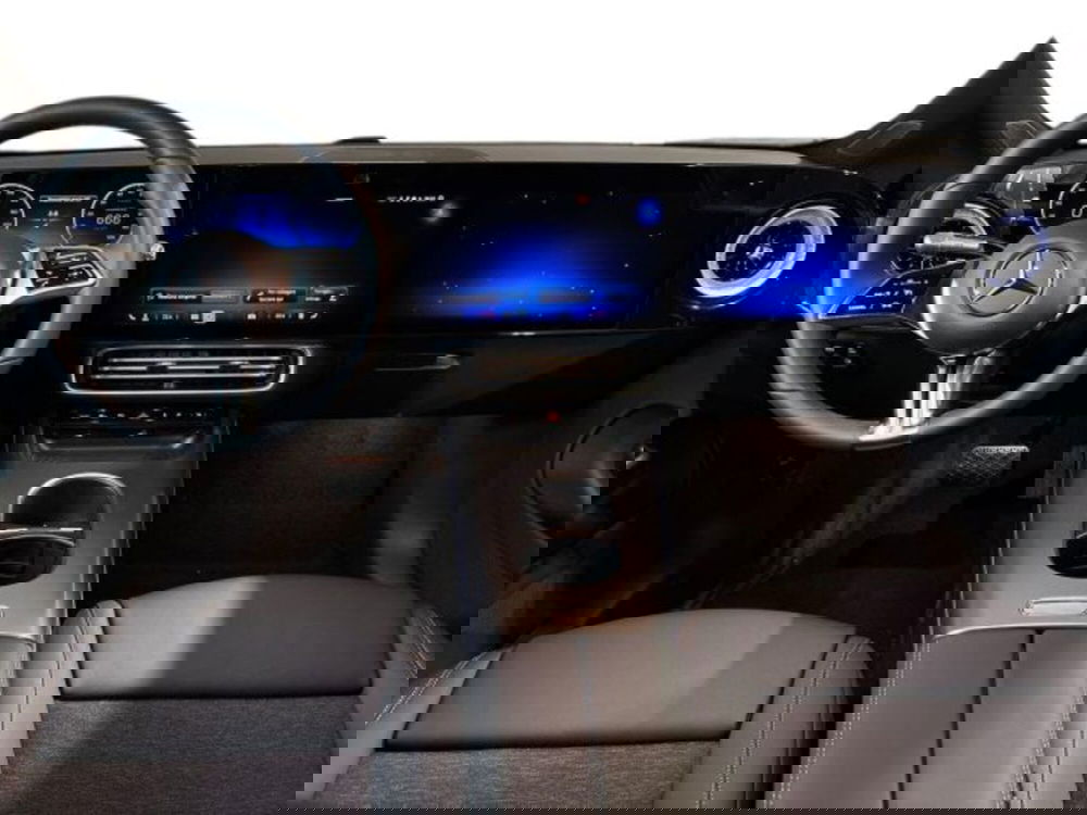 Mercedes-Benz CLA Shooting Brake nuova a Bologna (13)