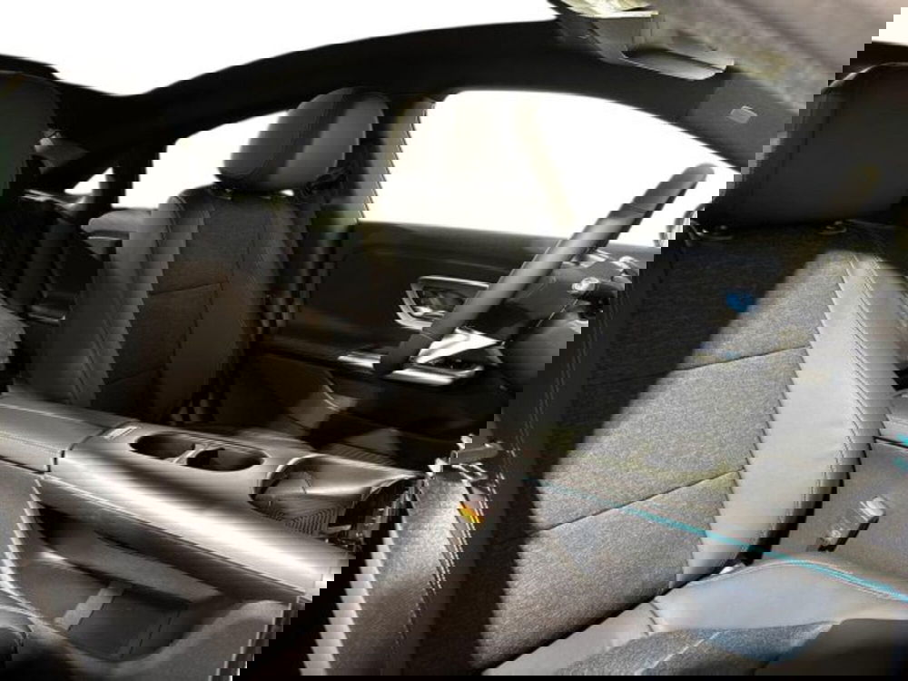 Mercedes-Benz CLA Shooting Brake nuova a Bologna (16)