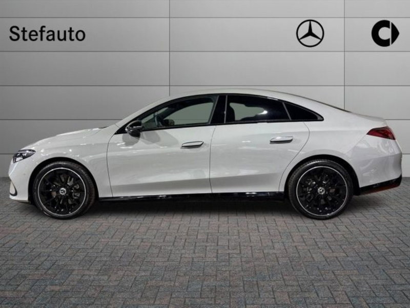 Mercedes-Benz CLA Shooting Brake nuova a Bologna (3)