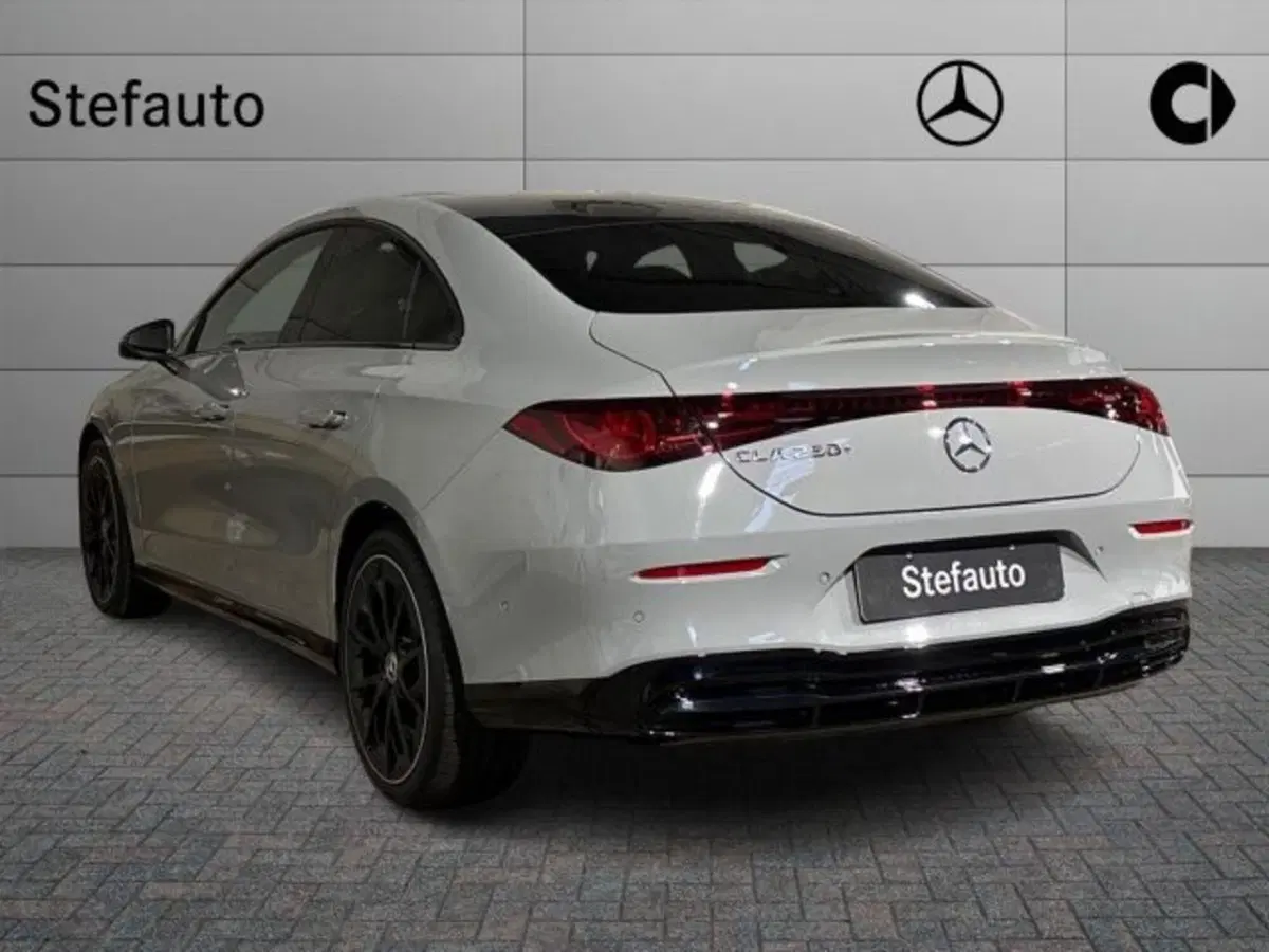 Mercedes-Benz CLA Shooting Brake nuova a Bologna (5)
