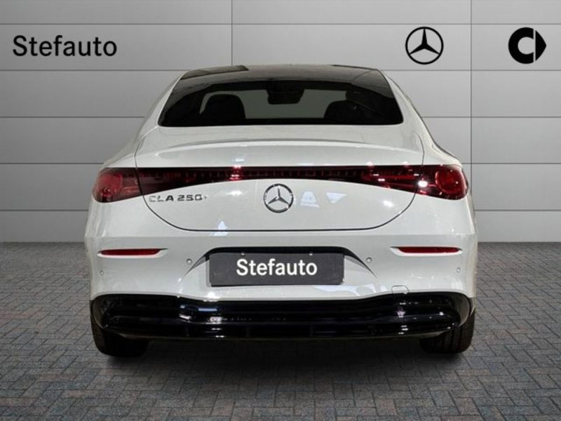 Mercedes-Benz CLA Shooting Brake nuova a Bologna (6)