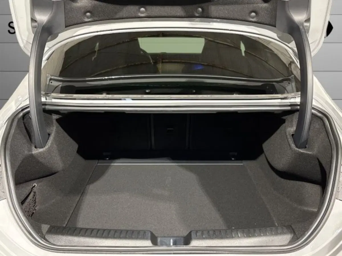Mercedes-Benz CLA Shooting Brake nuova a Bologna (7)