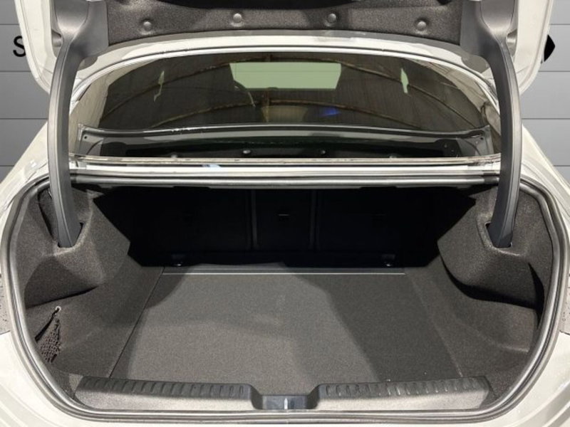Mercedes-Benz CLA Shooting Brake nuova a Bologna (7)