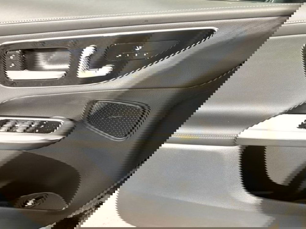 Mercedes-Benz GLC nuova a Bologna (10)