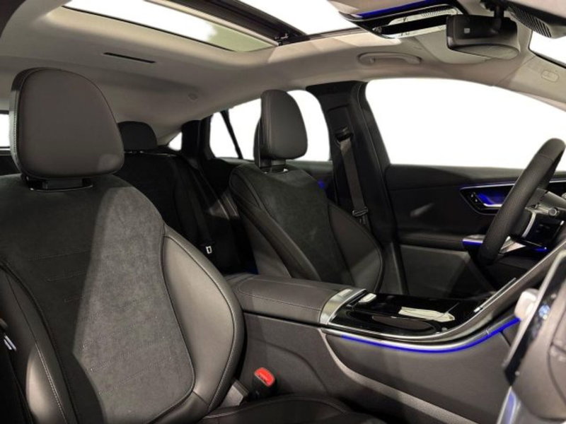 Mercedes-Benz GLC nuova a Bologna (16)