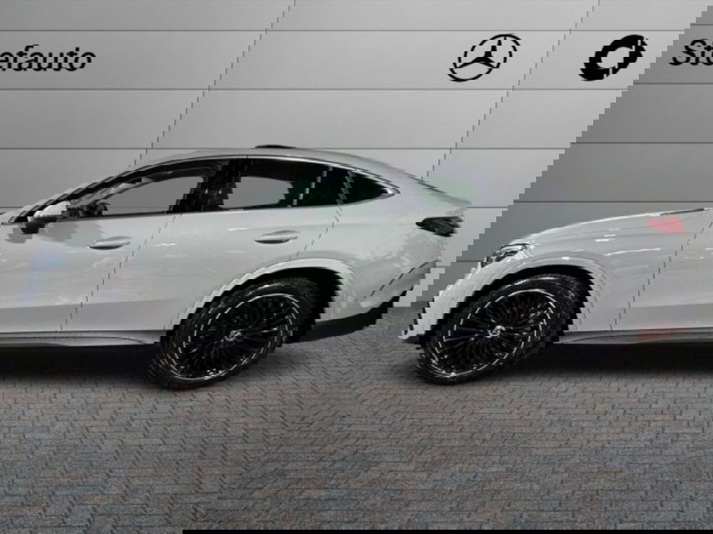 Mercedes-Benz GLC nuova a Bologna (3)