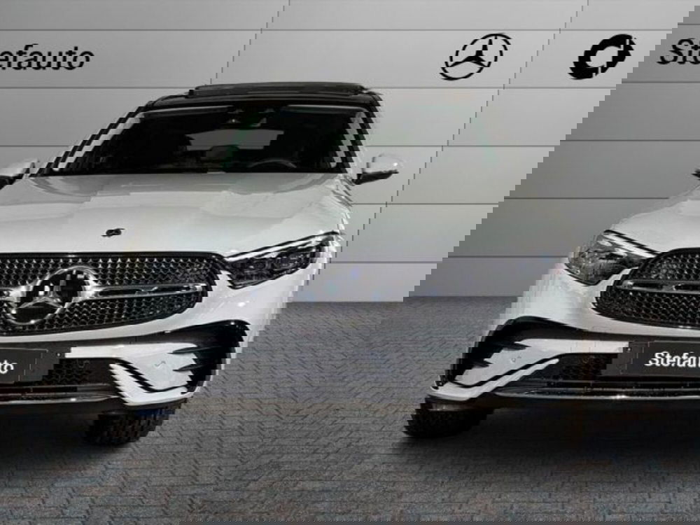 Mercedes-Benz GLC nuova a Bologna (4)