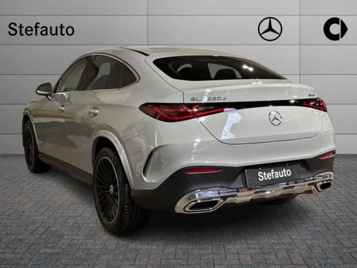 Mercedes-Benz GLC nuova a Bologna (5)