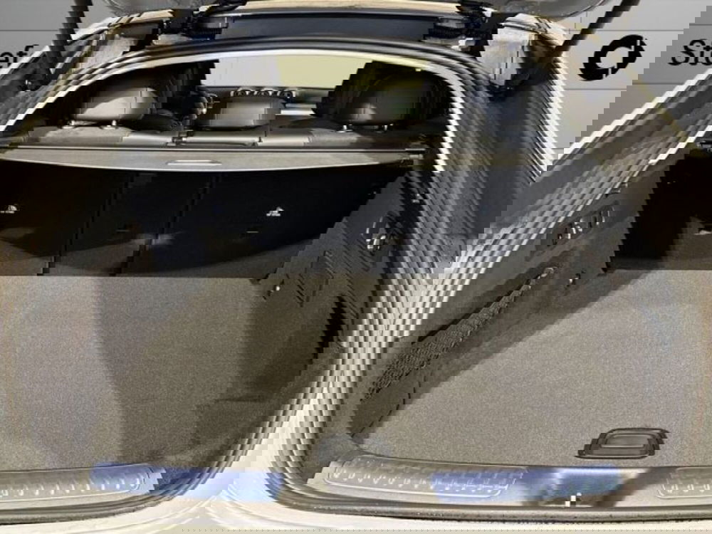 Mercedes-Benz GLC nuova a Bologna (7)