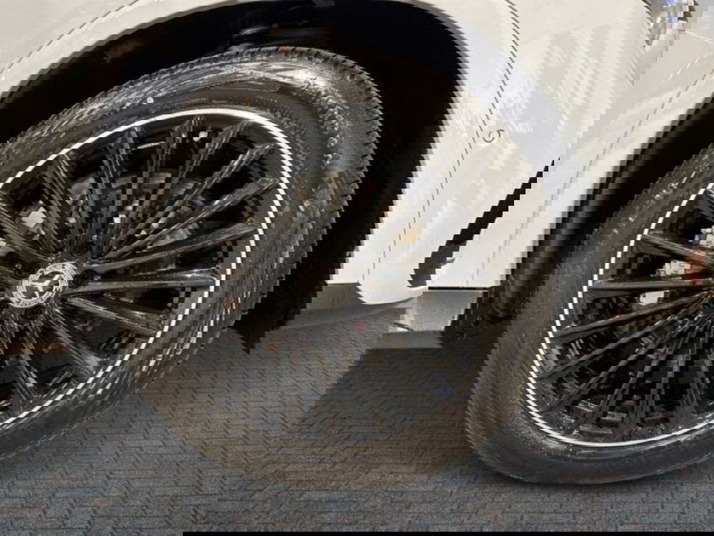 Mercedes-Benz GLC nuova a Bologna (8)