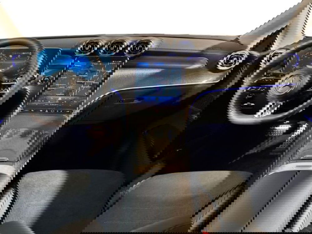 Mercedes-Benz GLC nuova a Bologna (13)