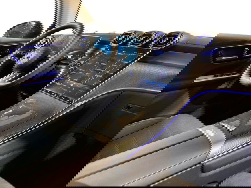 Mercedes-Benz GLC nuova a Bologna (15)