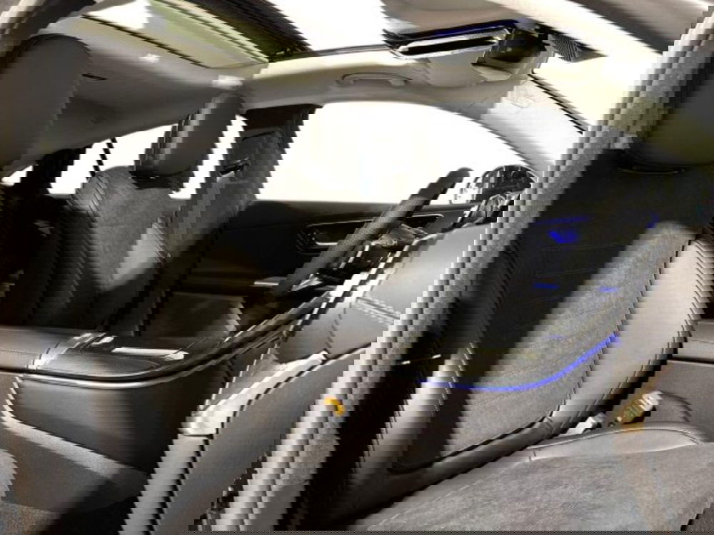 Mercedes-Benz GLC nuova a Bologna (16)