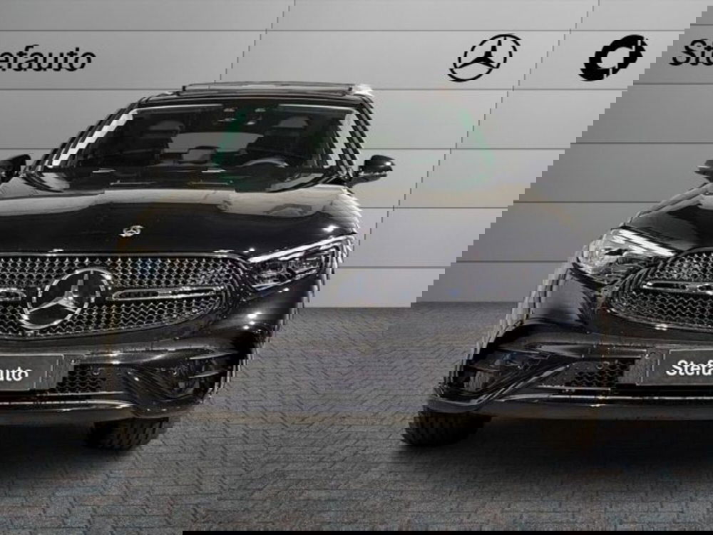 Mercedes-Benz GLC nuova a Bologna (4)