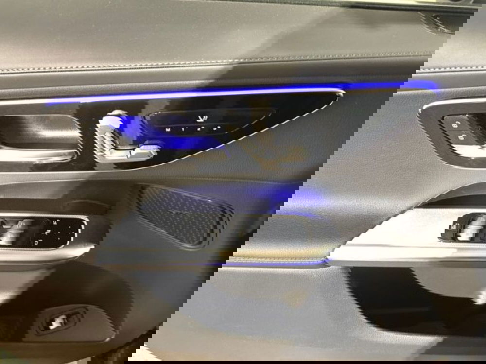 Mercedes-Benz GLC nuova a Bologna (10)