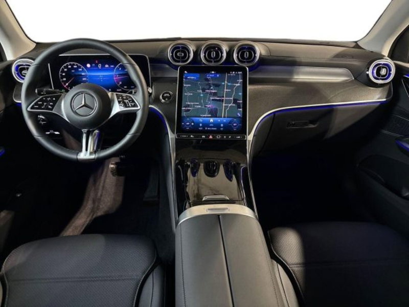 Mercedes-Benz GLC nuova a Bologna (13)