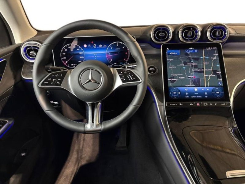 Mercedes-Benz GLC nuova a Bologna (14)