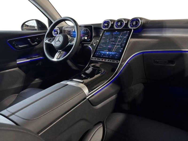 Mercedes-Benz GLC nuova a Bologna (15)